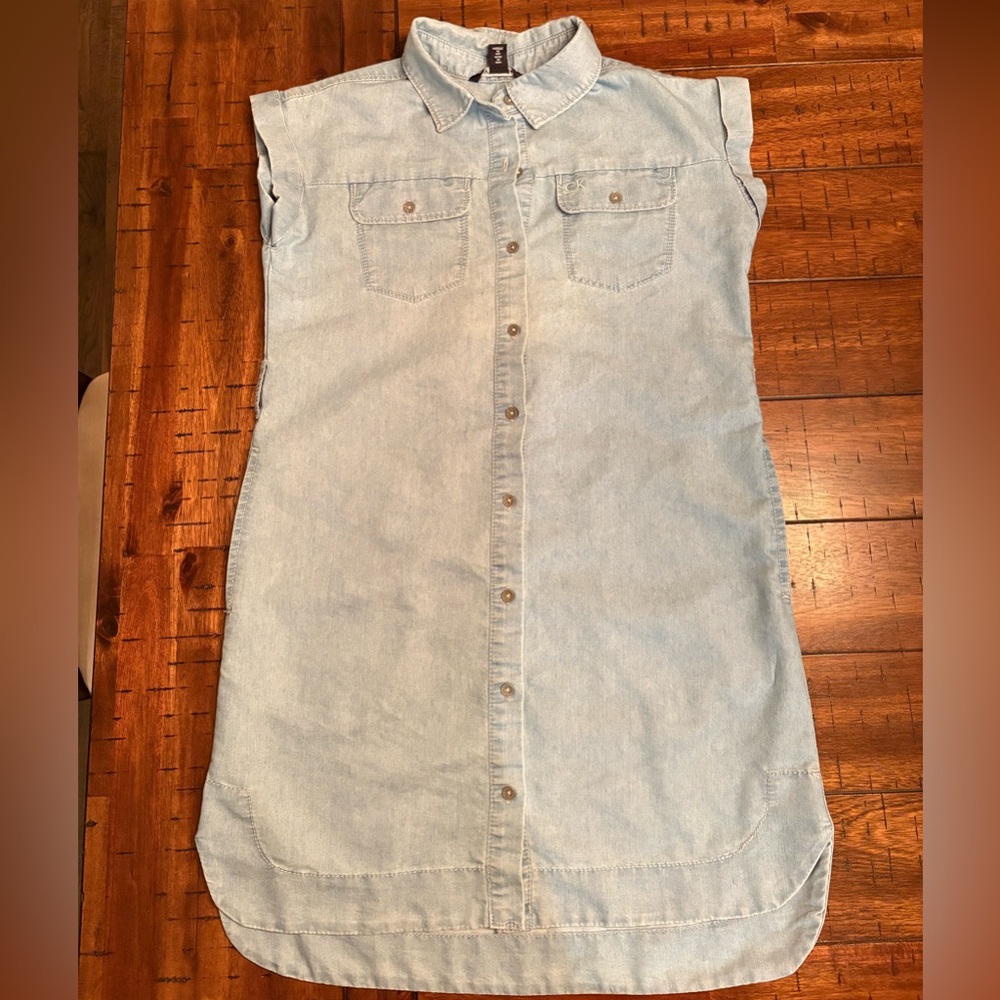 Calvin Klein Girls M (8/10) Soft Chambray Blue Denim Sleeveless Shirt Dress